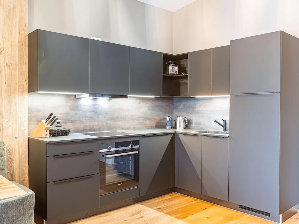 Modern Holiday Apartment With 2 Bedrooms in Fugen