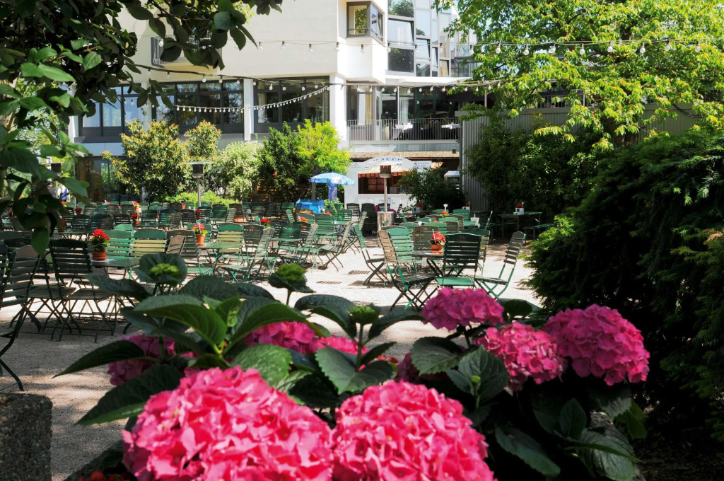 FAVORITE Parkhotel I Spa - Business - Fine Dining