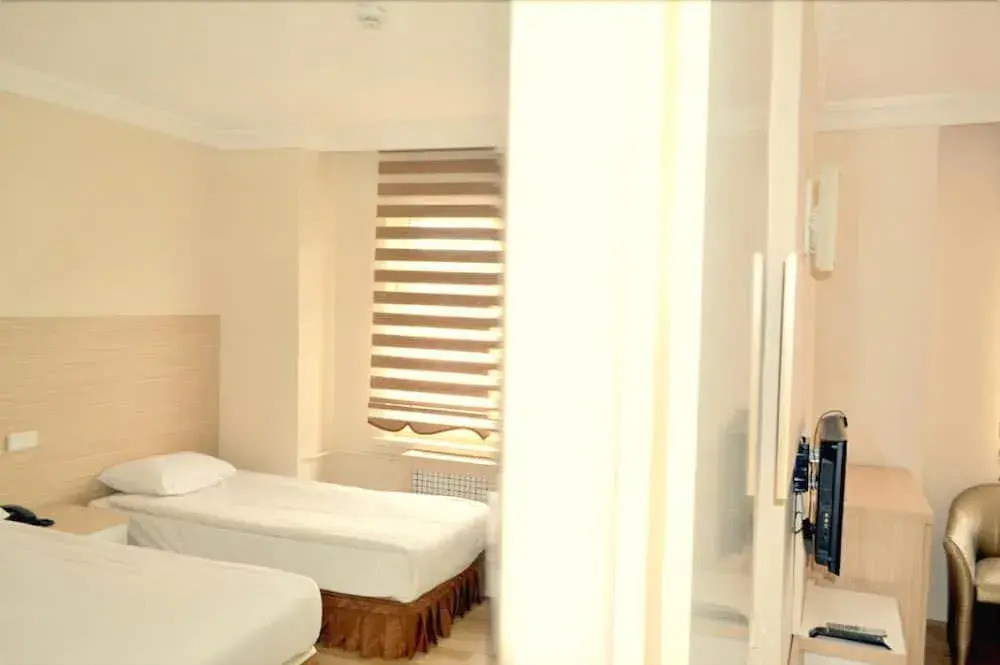 Qtahya Hotel