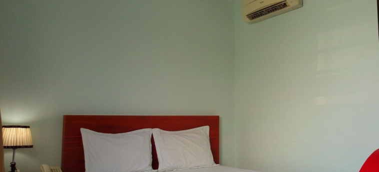 Van Phuc Hotel