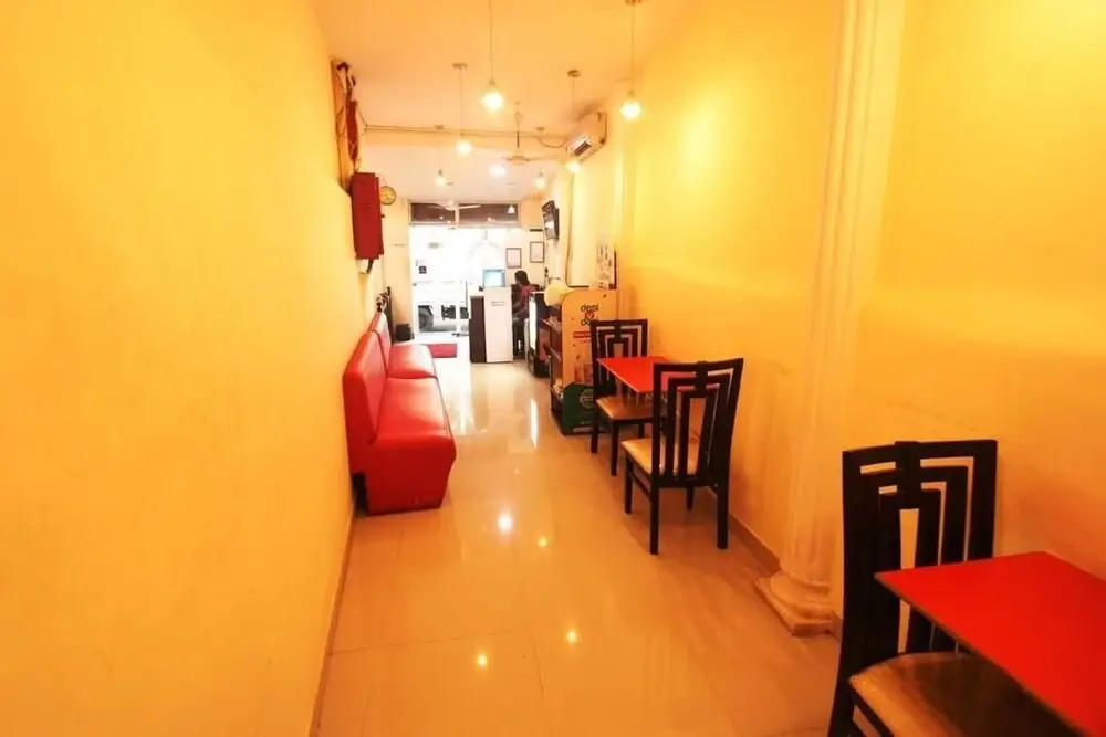 Town Hostel Mumbai - AC Dormitory