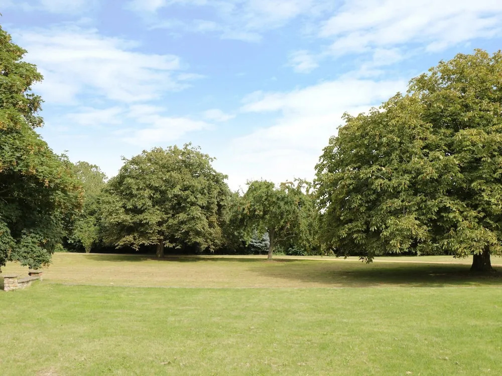 Modney Hall