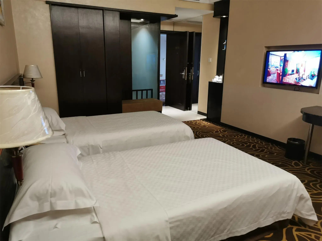 Hua Shi Hotel