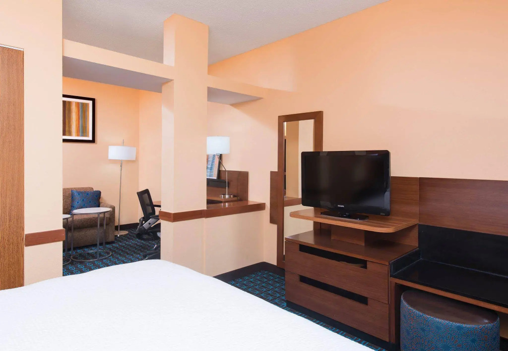 Fairfield Inn & Suites by Marriott Columbus East