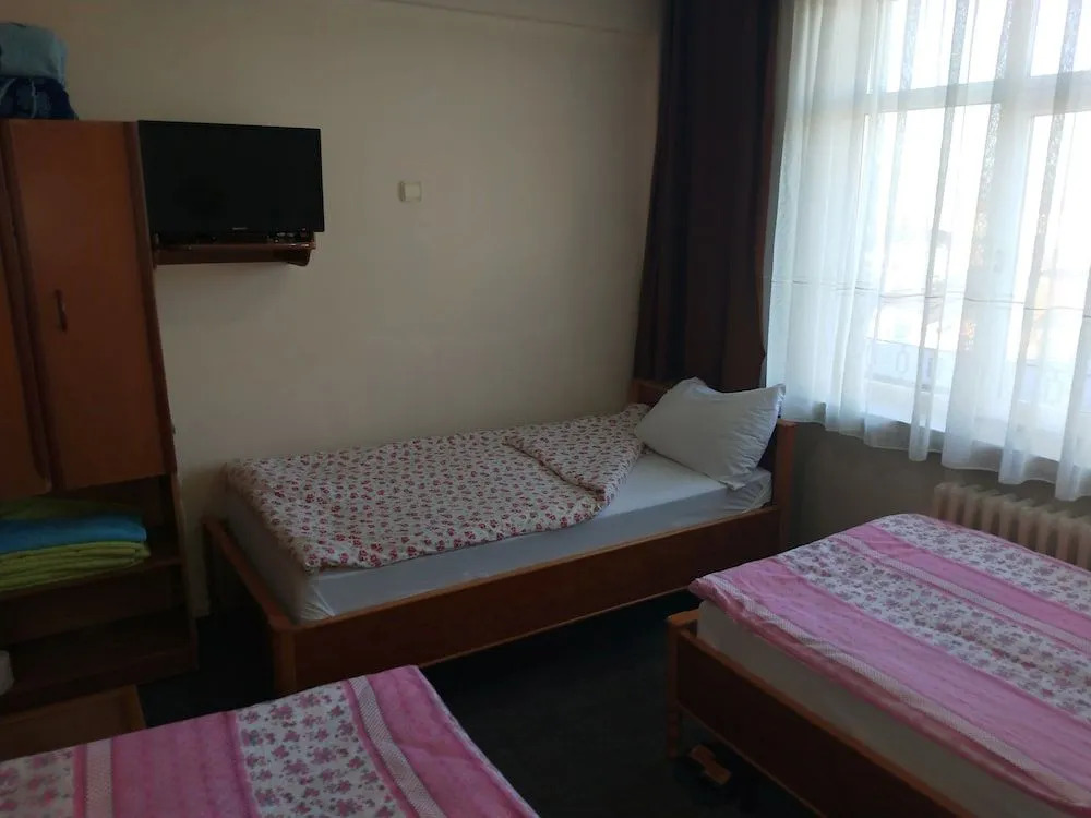 OTEL ÇINAR
