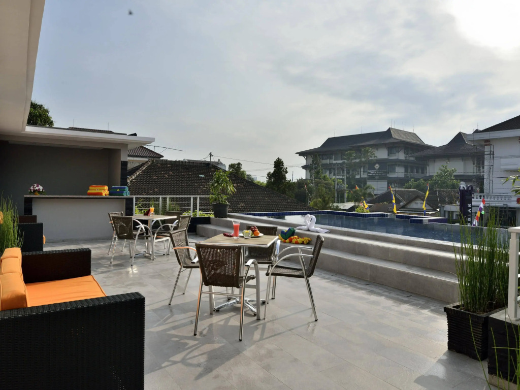 Top Malioboro Hotel