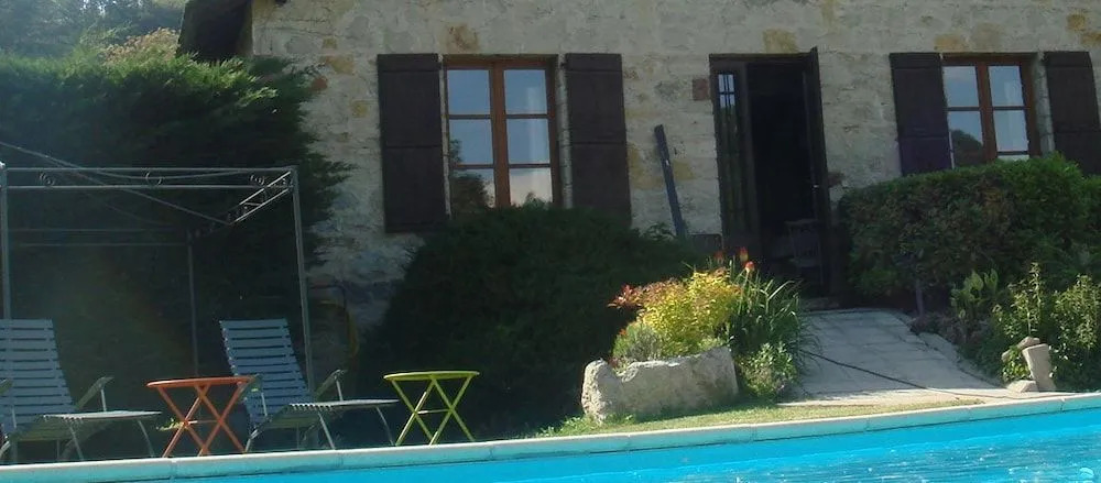 Logis Hôtel Restaurant LAuberge du Chateau