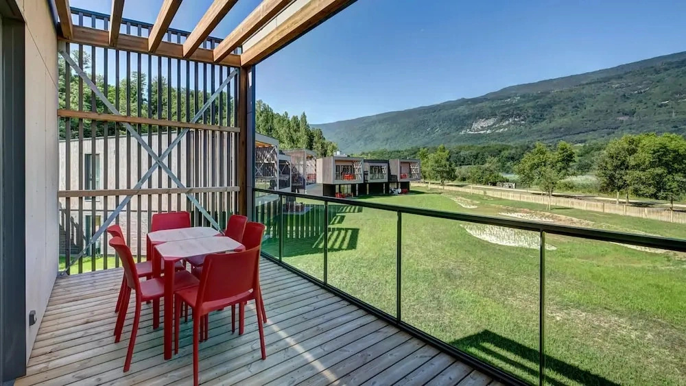 Savoie Family Retreat for 6