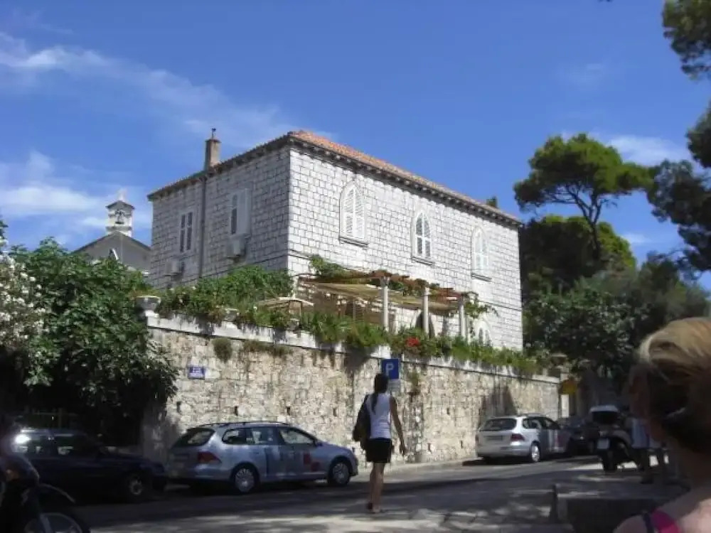 House Boninovo