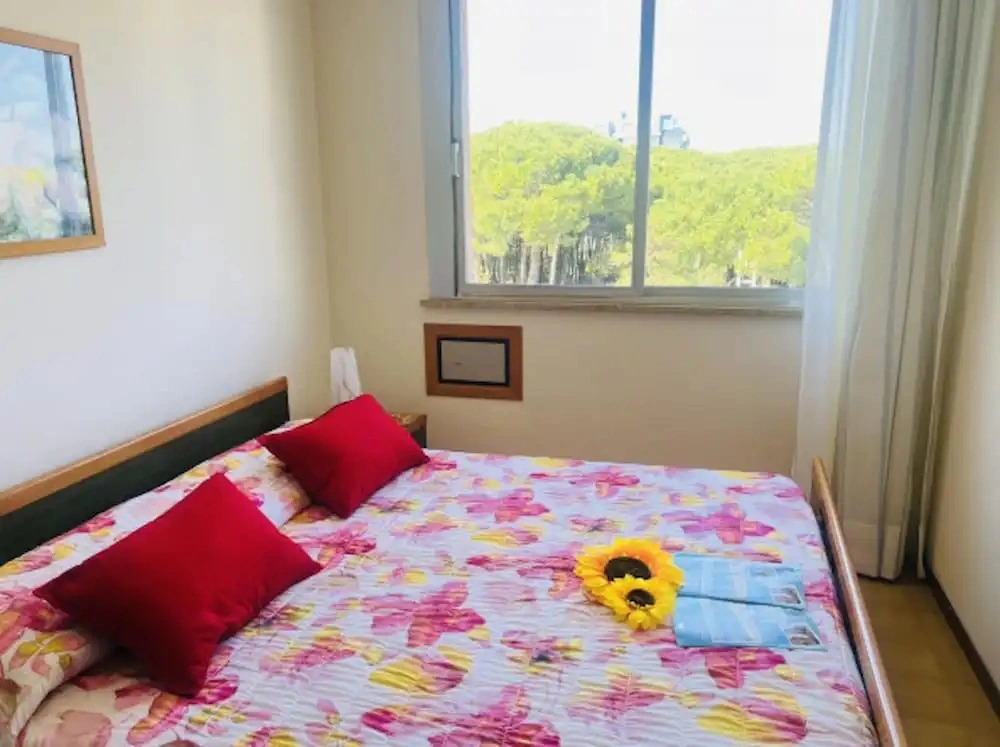 Airy Apartment With Balcony-beahost