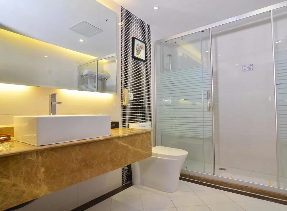 Landmark International Hotel