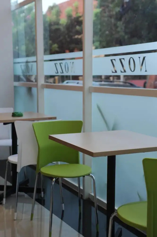 Nozz Hotel Semarang