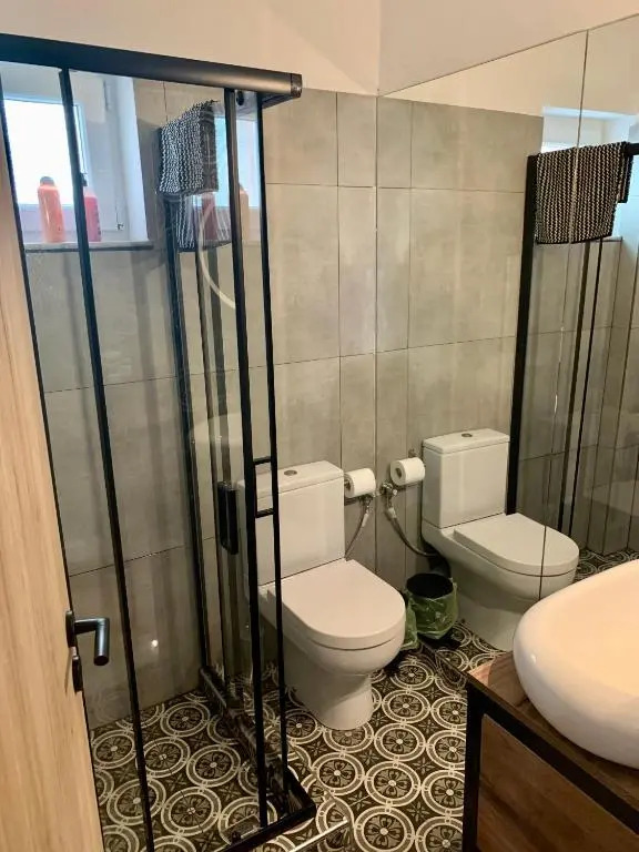 Modern and Spacious Apartment /5min walk to the center