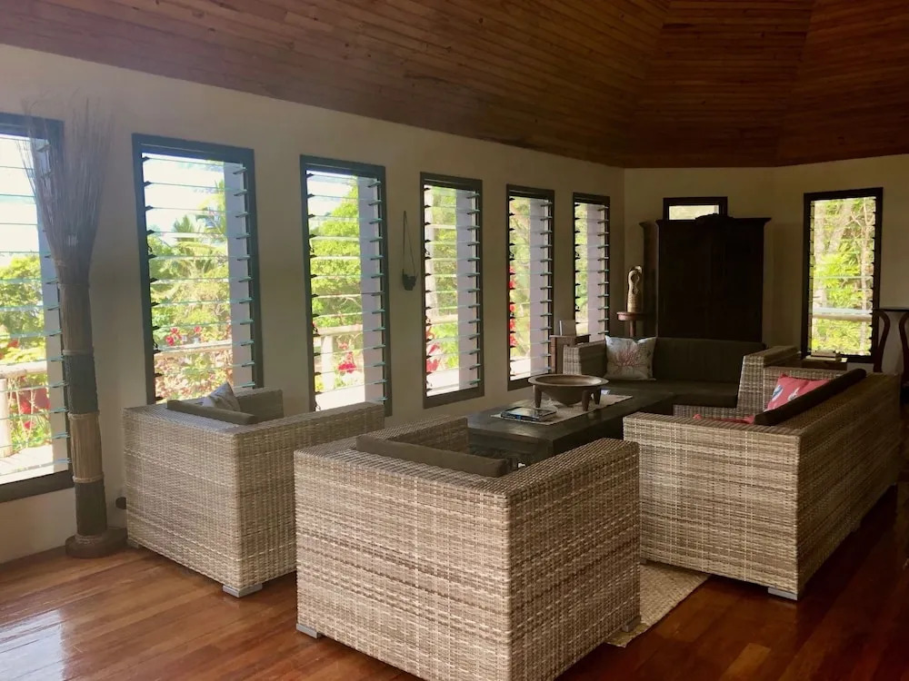 Oneta Resort