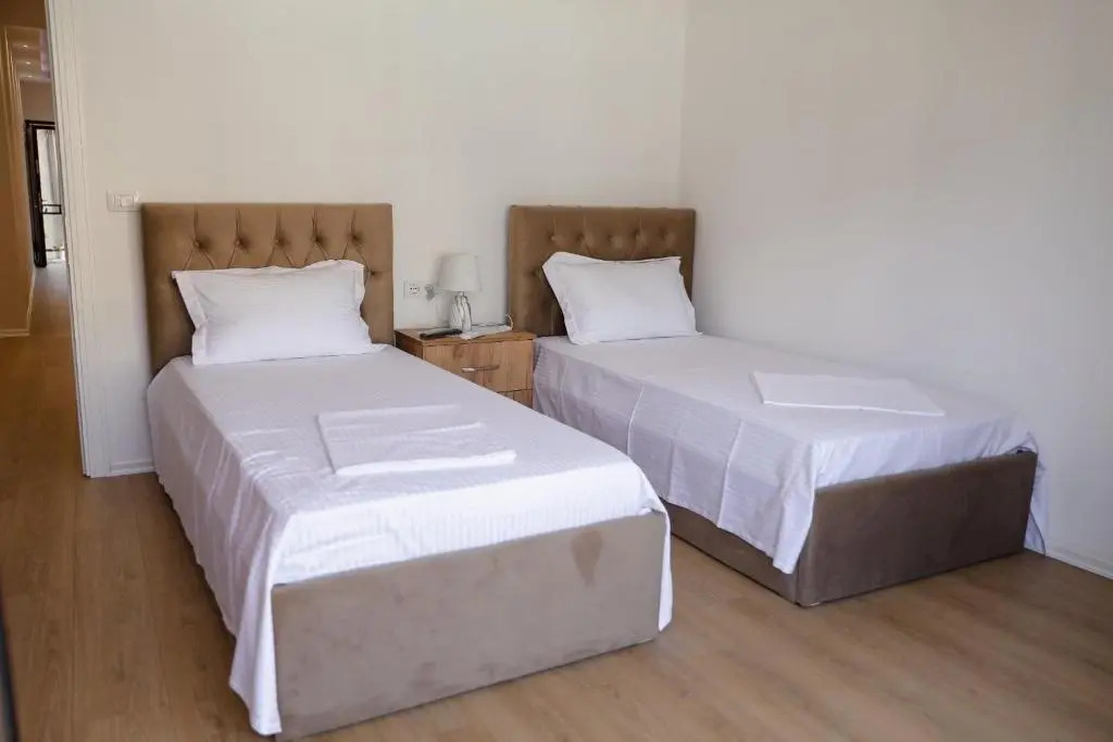 Çuçi B&B