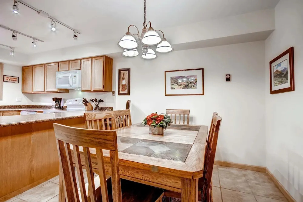 Winterpoint Townhomes by Ski Country Resorts