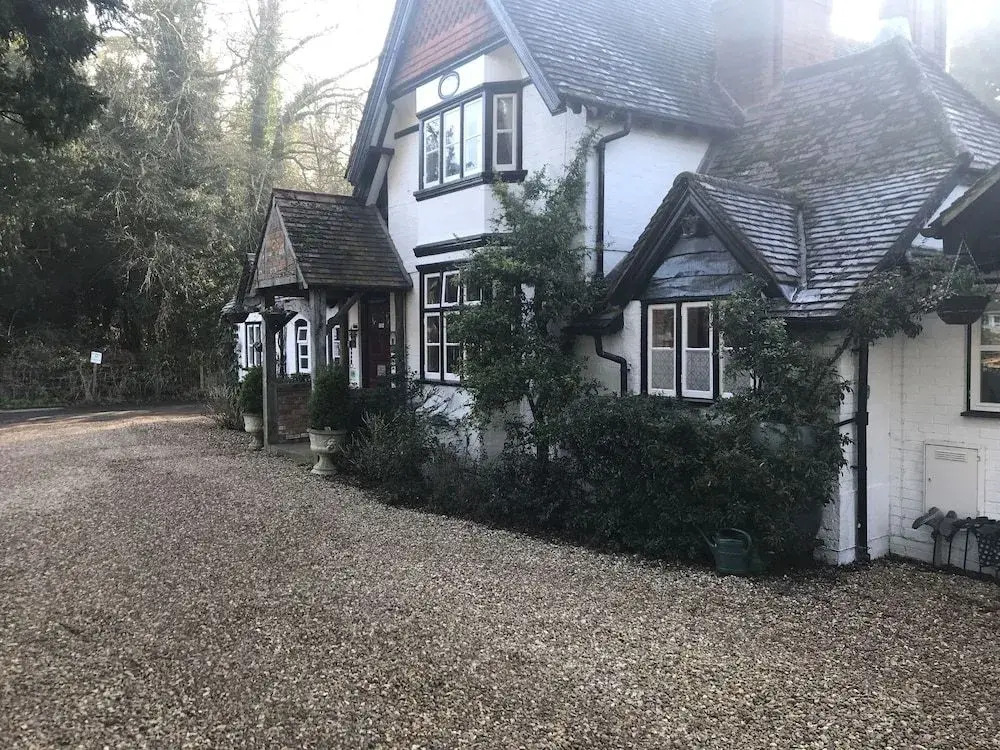West Lodge Hotel