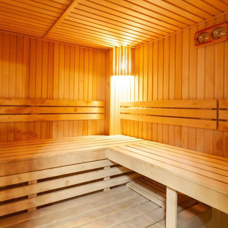 NEW! Apartment Gipfelglück Kaprun - modern, 75m2, Sauna, Pkw, Wifi