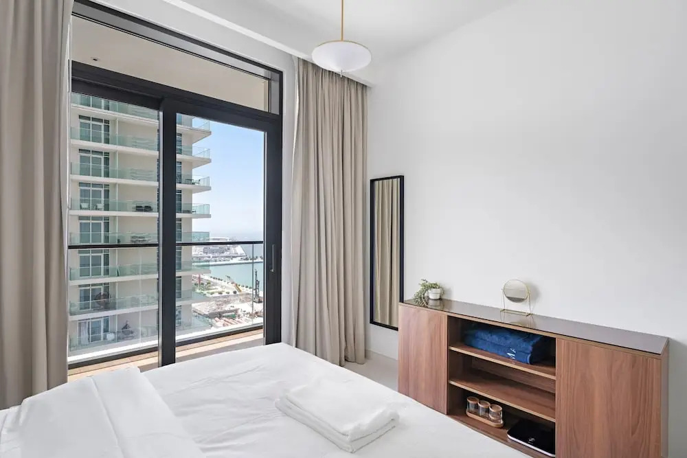 Silkhaus 1 BDR Sea View Retreat Private Beach