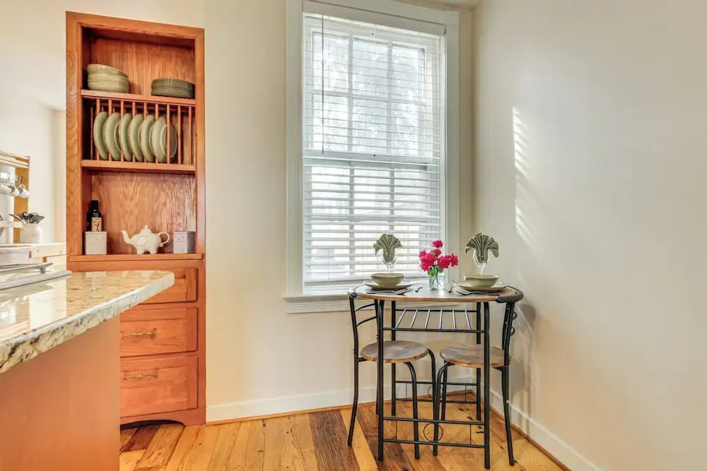 Dtwn at Your Door: Historic Frederick Gem w/ Yard!