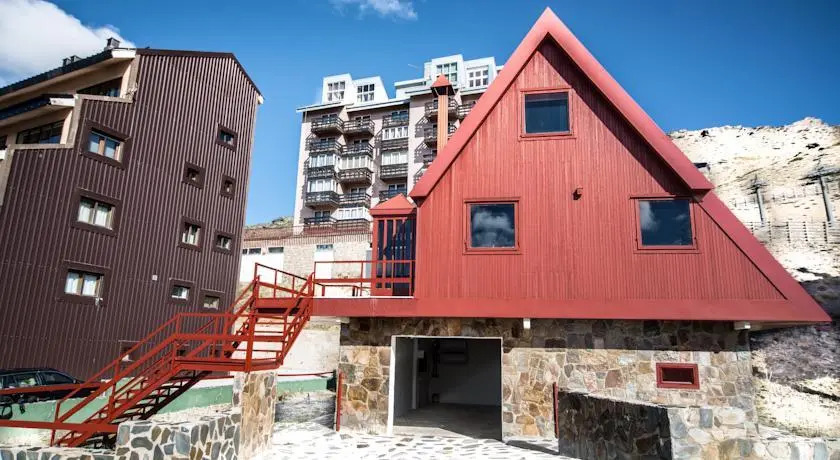 Chateau Rouge En Sierra Nevada