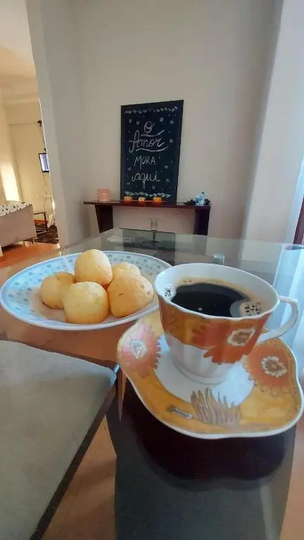 Apartamento bem localizado