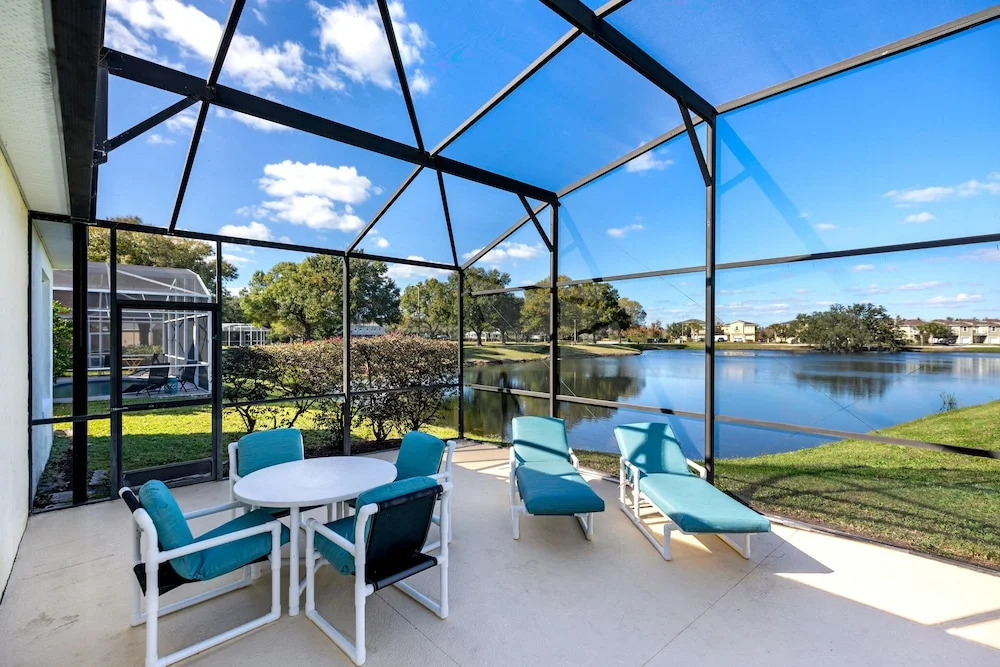 Hills Bay Retreat