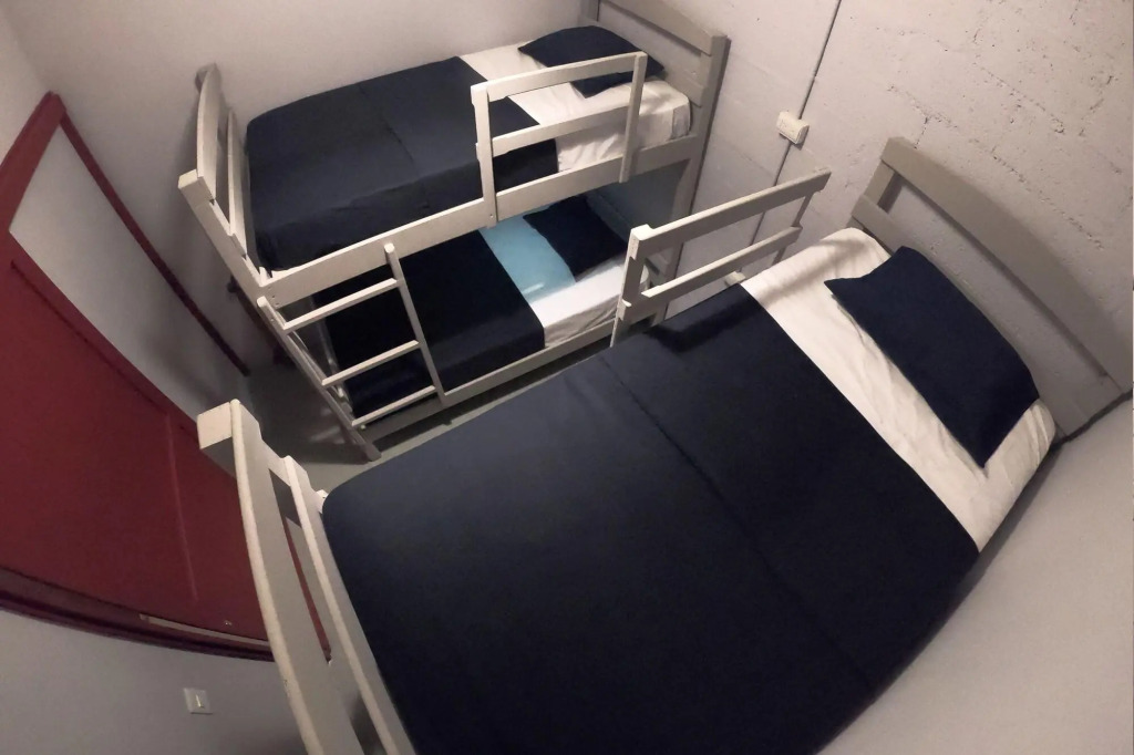 Hostel Auikyani