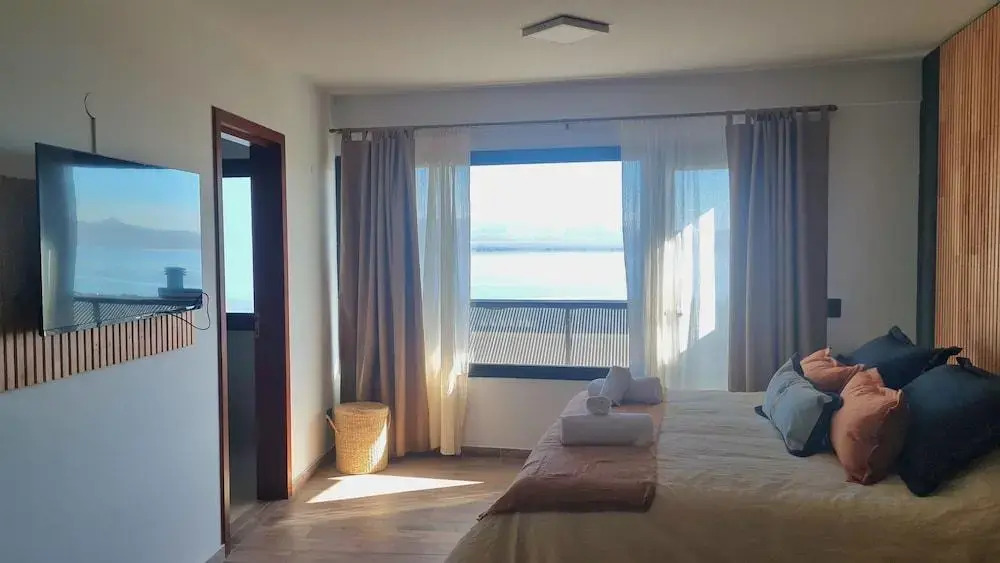 Suizo I con vista al lago y Estac