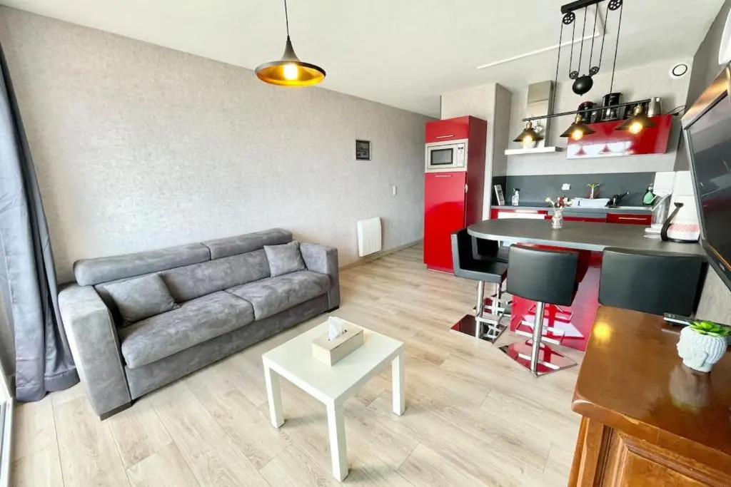 Bel Appartement neuf Hyper cosy Vue mer 180