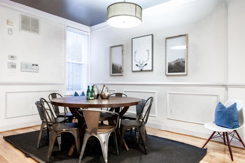 ✦ Entire Home Near U St ✦ 2 Units // Free Parking