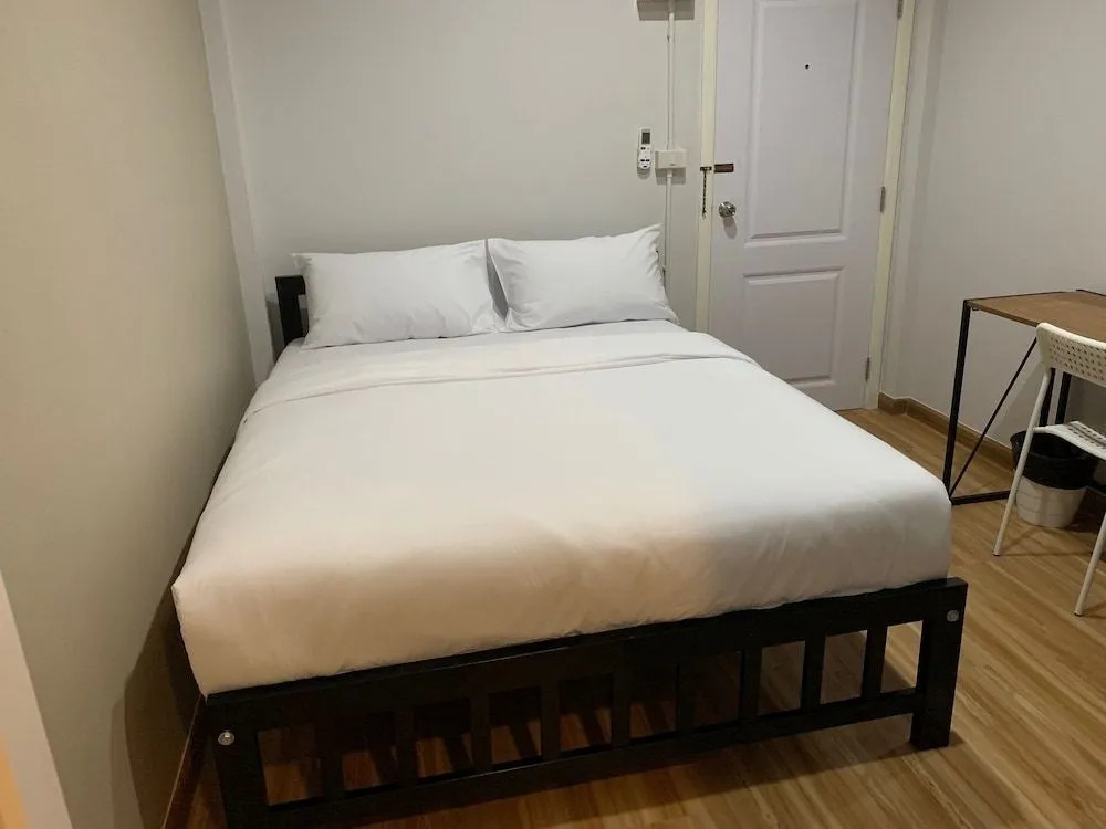 9TY hotel
