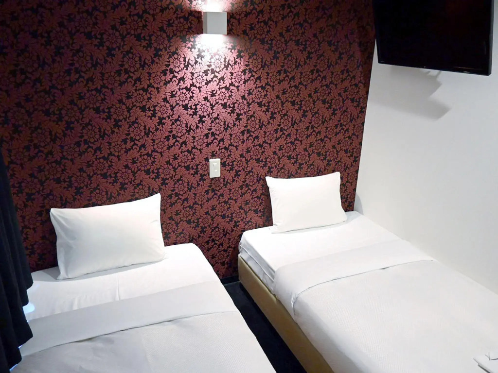 Art Inn Namba