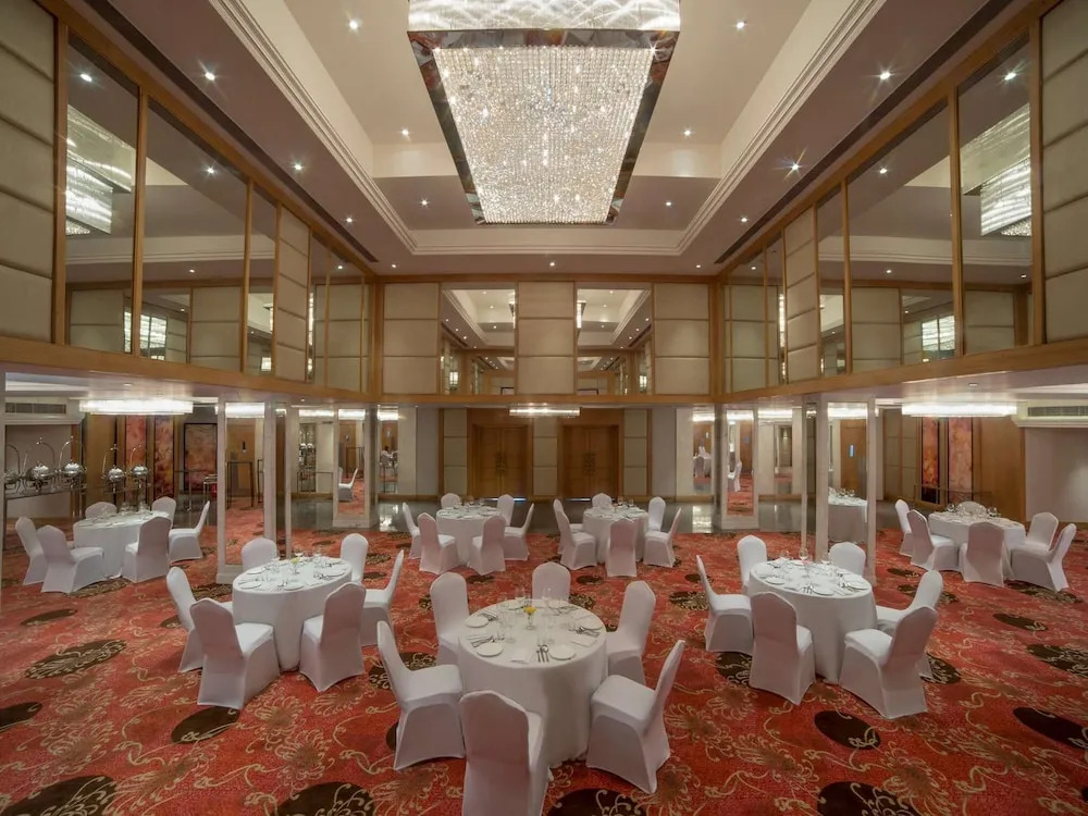 Singhania Sarovar Portico