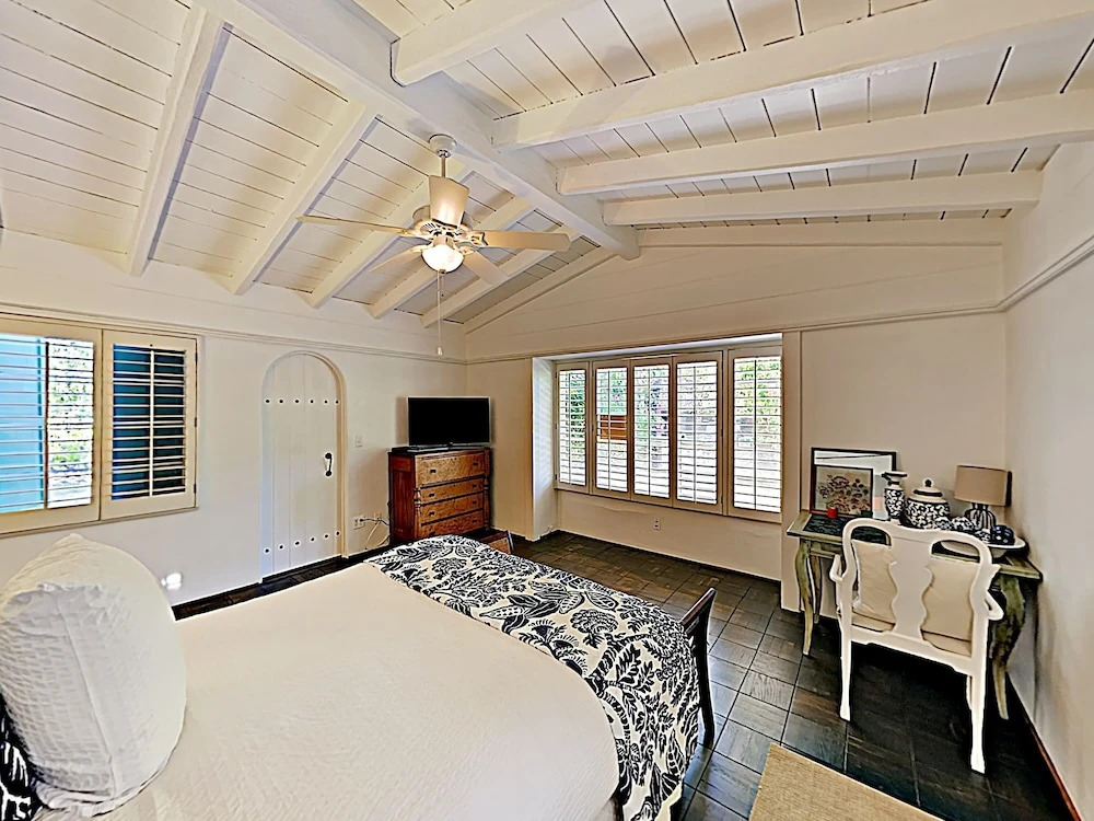 New Listing! Classic Downtown Home w/ Pool