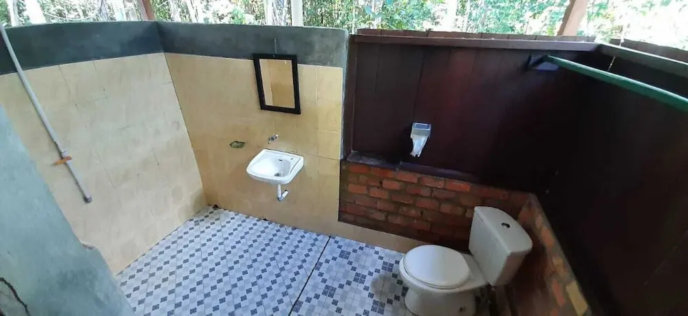 Maratua Guesthouse