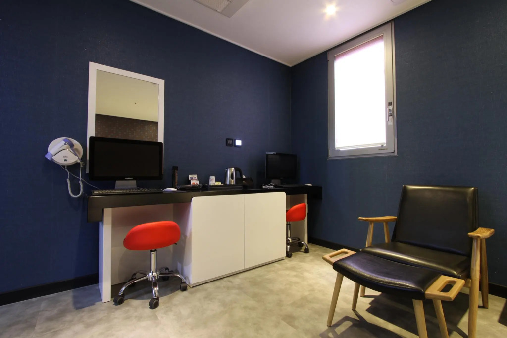 Sintra Tourist Hotel