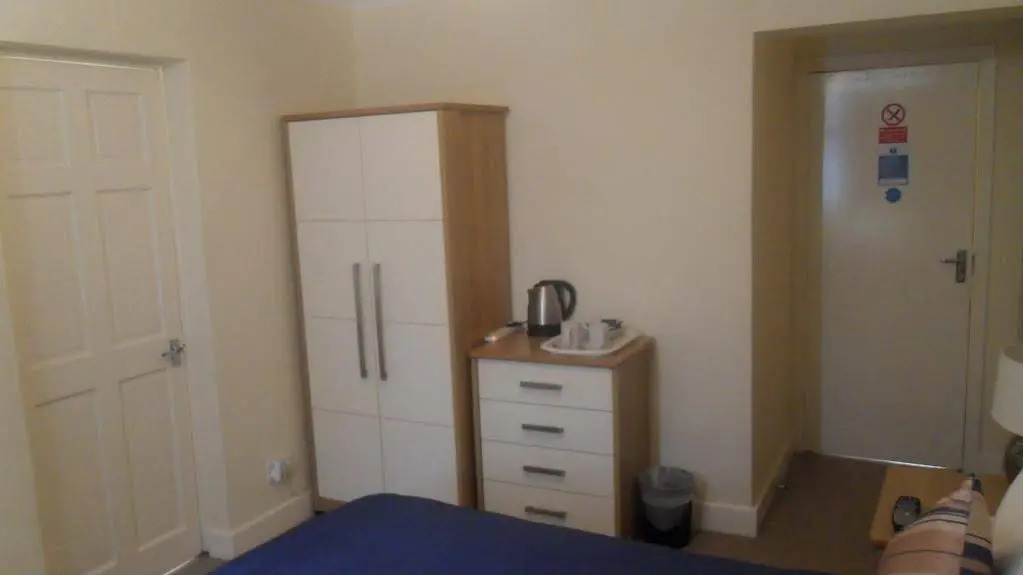 Montrose Guest House
