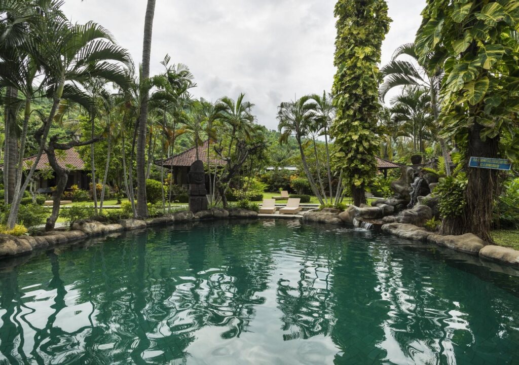 Coral View Villas