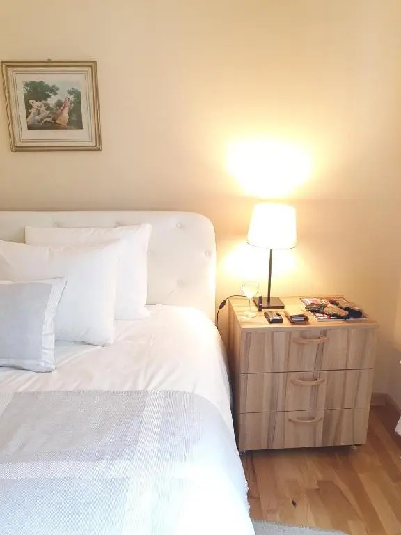 St Sava Temple - Smiljaniceva Urban Downtown Apartment