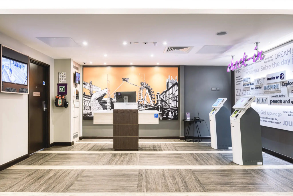Premier Inn Wokingham Town Centre Hotel