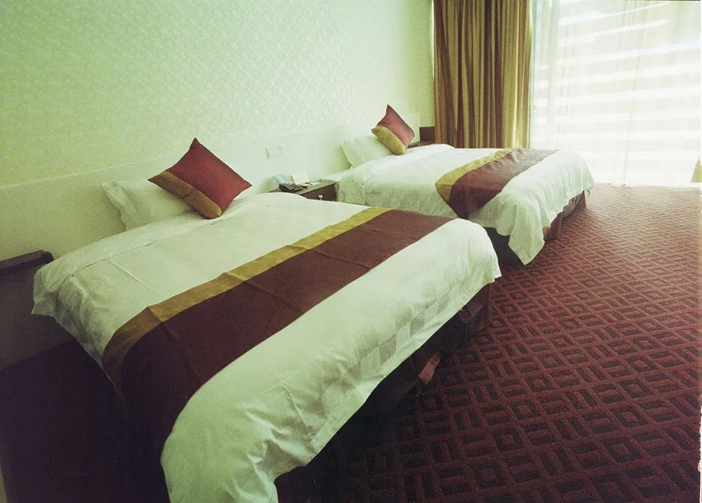 Summer Inn