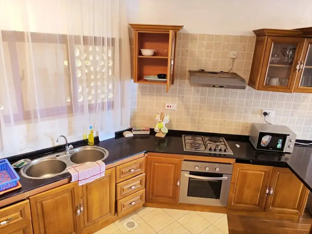 Eden Beach Resort Apartments