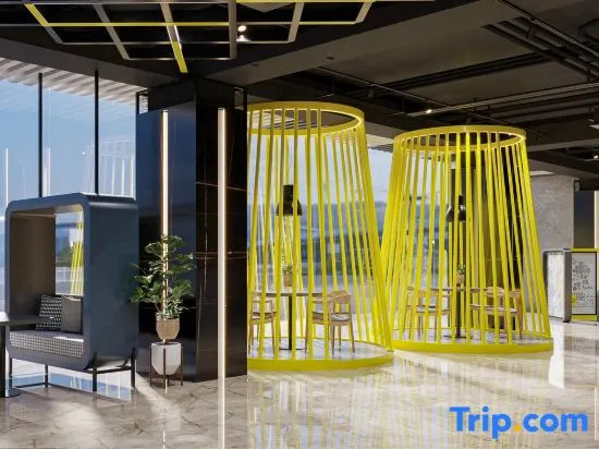 Yello Hotel Harbour Bay