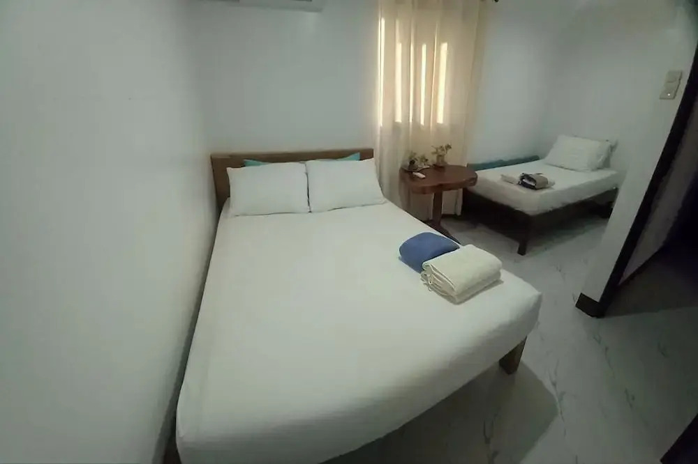 Seven Waves Beachfront Residence - La Union