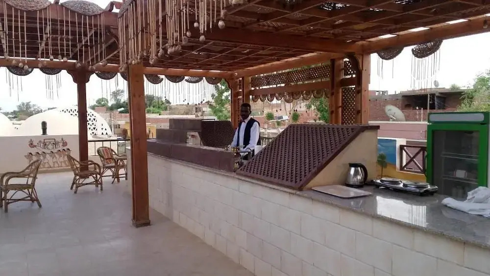 Applicators Hotel