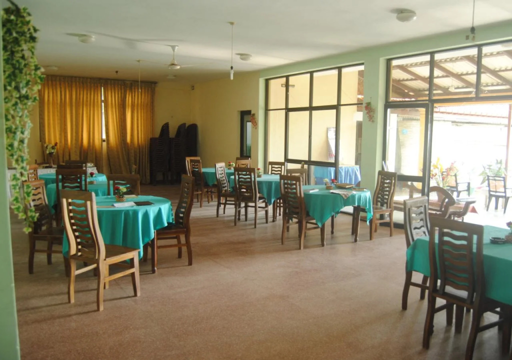 Lily Restaurant and Inn