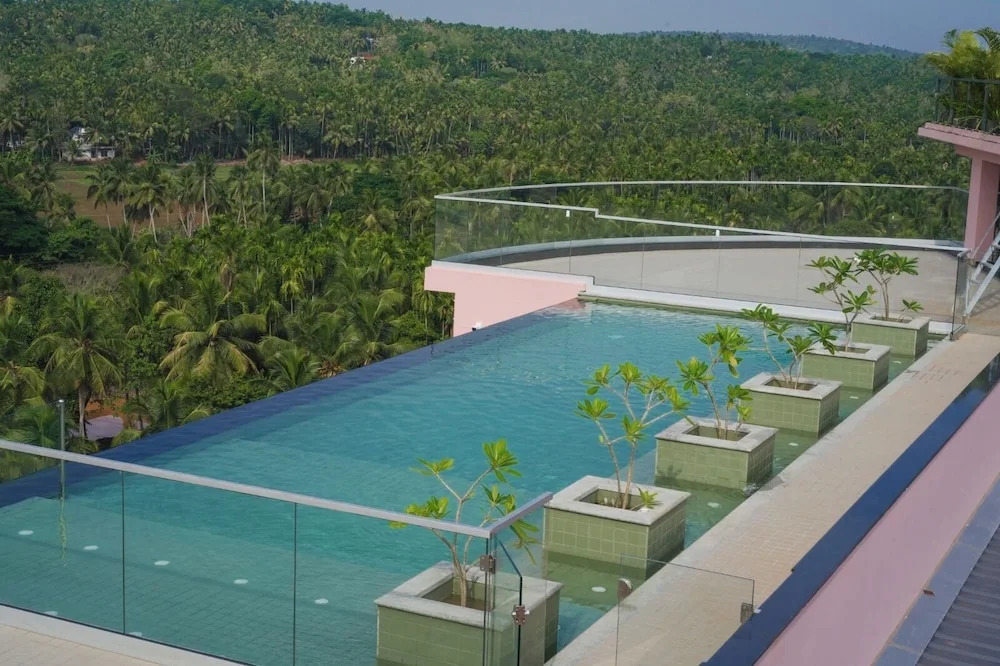 Hotel Pushpak Calicut International Airport