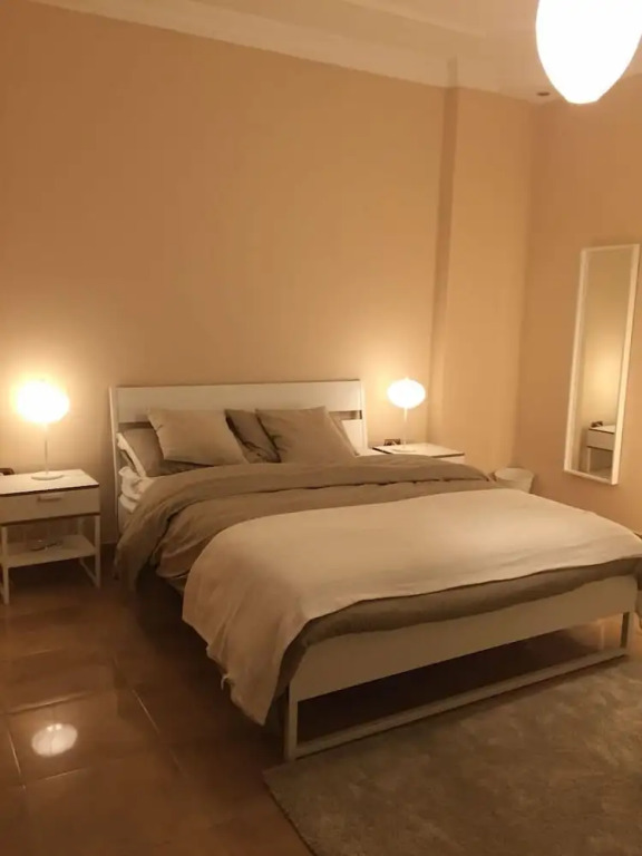 Unique Flat
