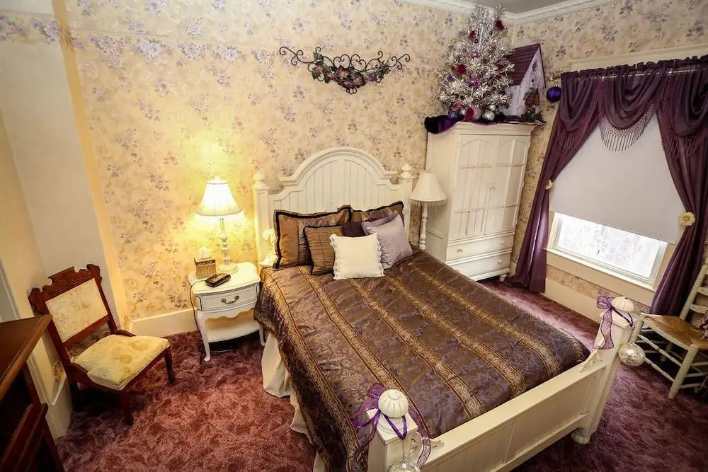 3rd Street Nest Bed & Breakfast